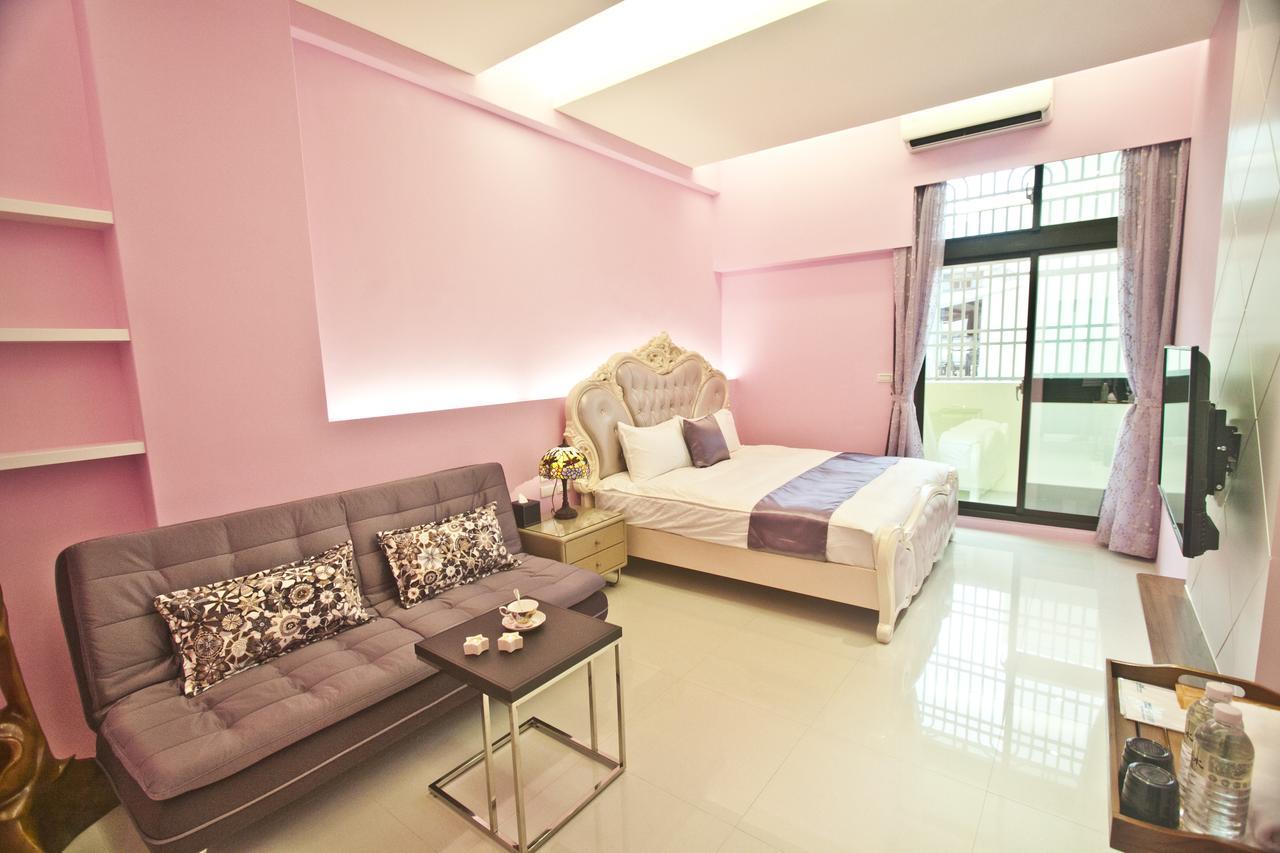 Mrs. Zhuang Homestay Hualien Buitenkant foto