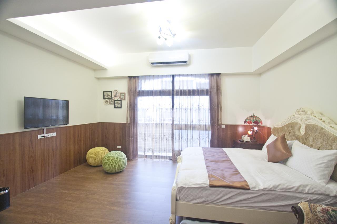 Mrs. Zhuang Homestay Hualien Buitenkant foto