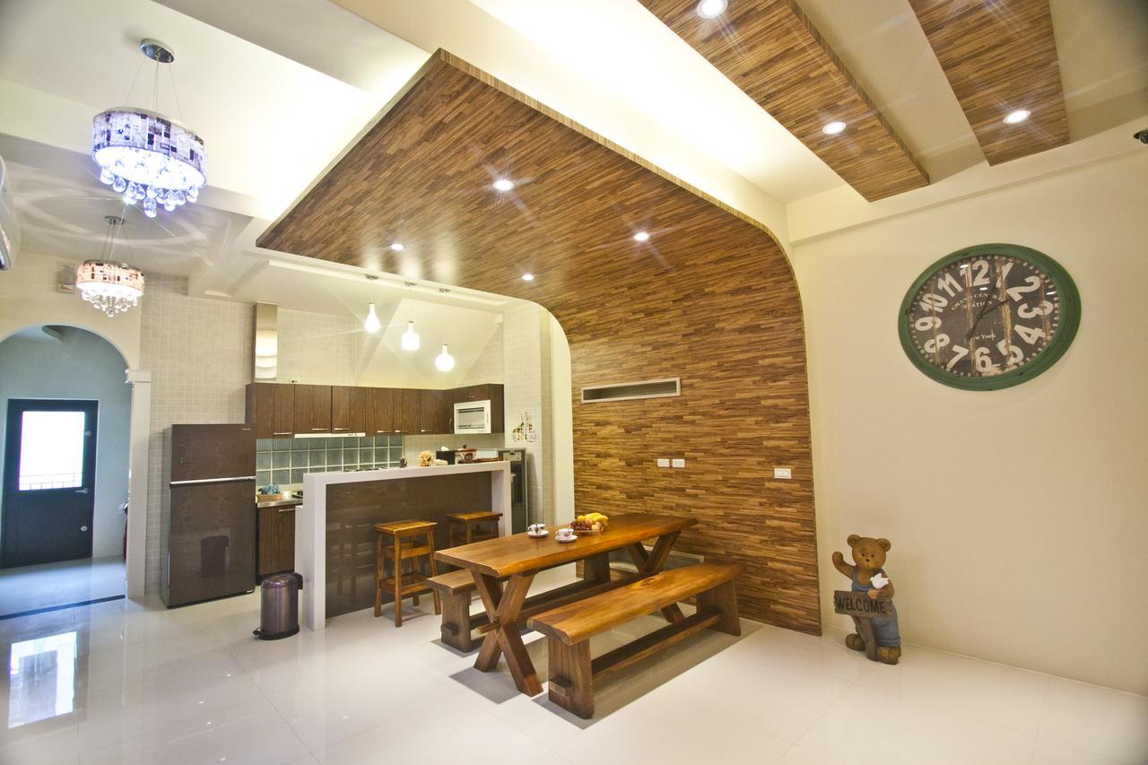 Mrs. Zhuang Homestay Hualien Buitenkant foto