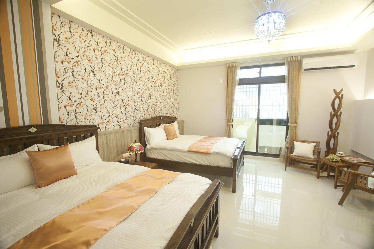 Mrs. Zhuang Homestay Hualien Buitenkant foto