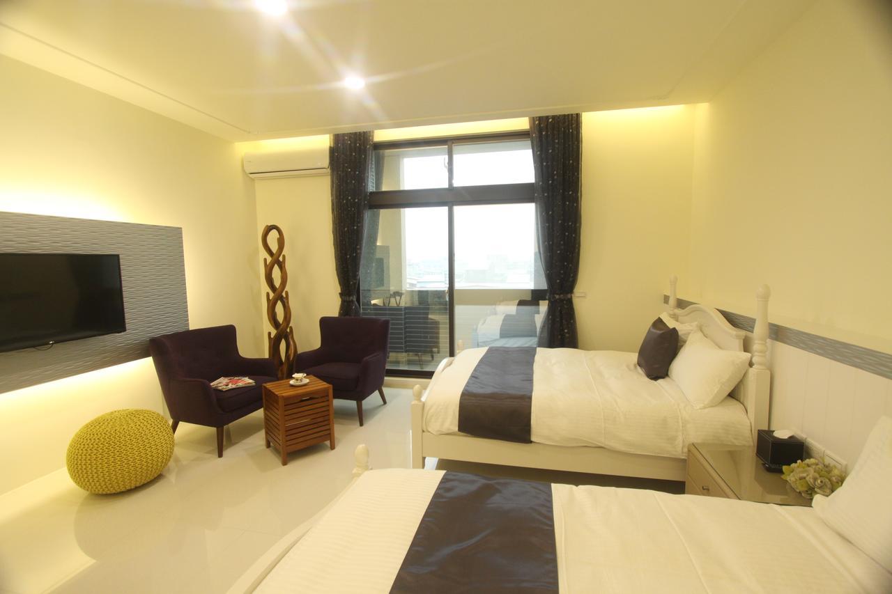 Mrs. Zhuang Homestay Hualien Buitenkant foto