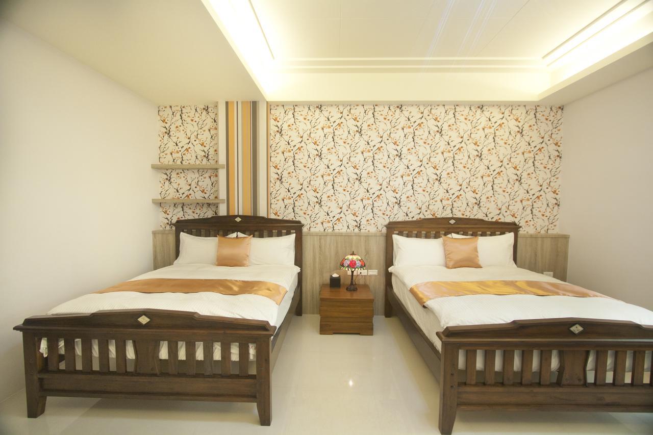 Mrs. Zhuang Homestay Hualien Buitenkant foto