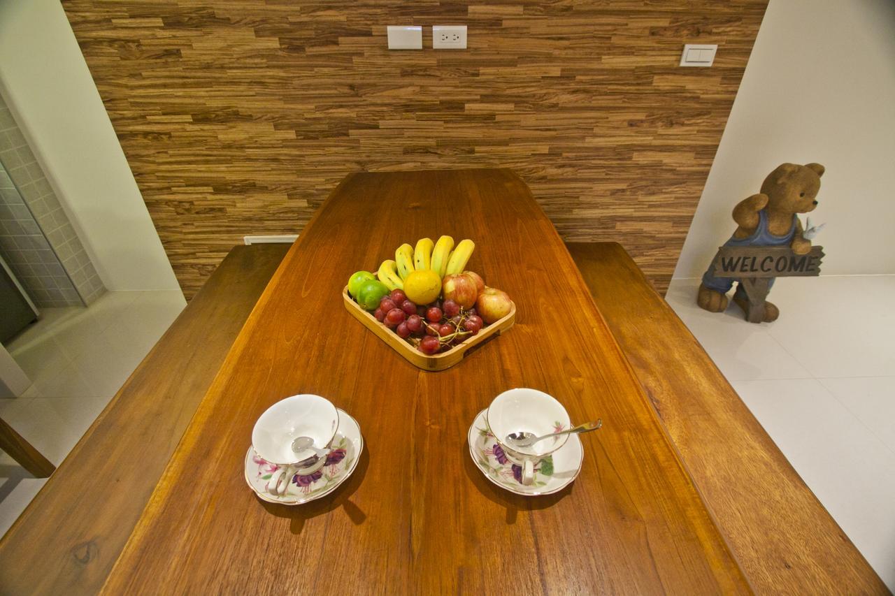 Mrs. Zhuang Homestay Hualien Buitenkant foto