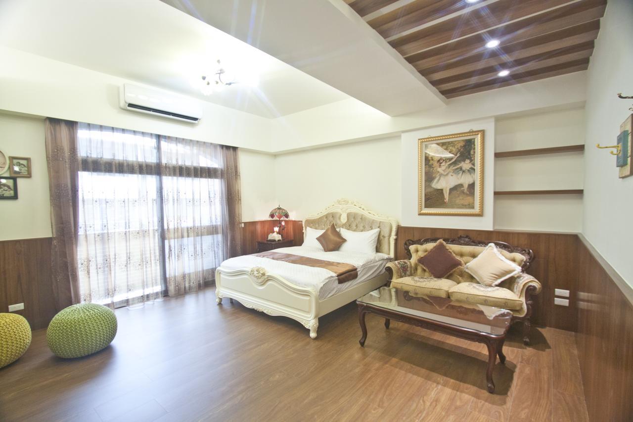 Mrs. Zhuang Homestay Hualien Buitenkant foto