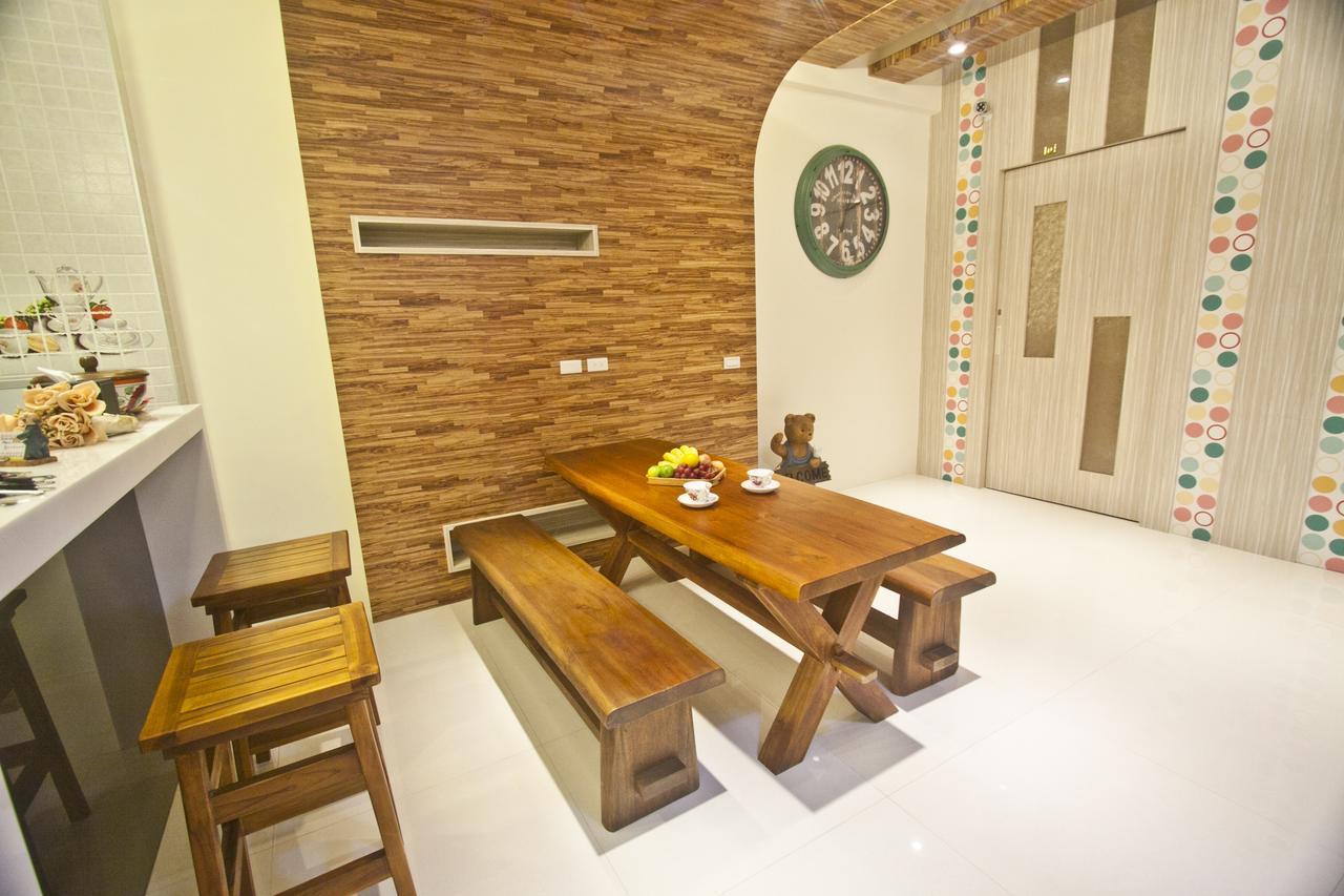 Mrs. Zhuang Homestay Hualien Buitenkant foto